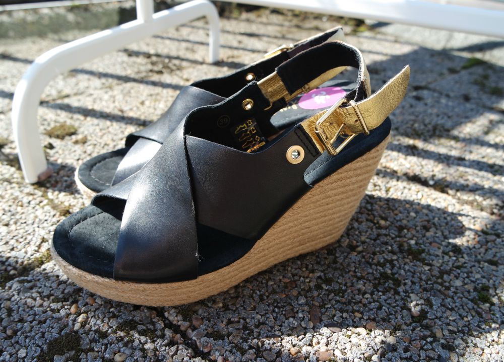 Schoenen V&D