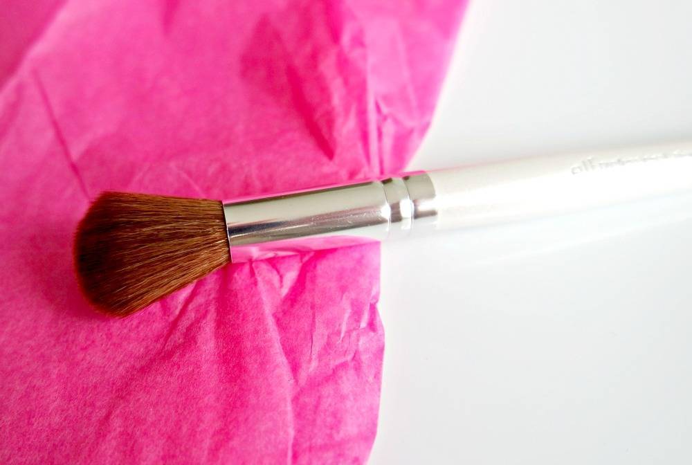 elf powder brush