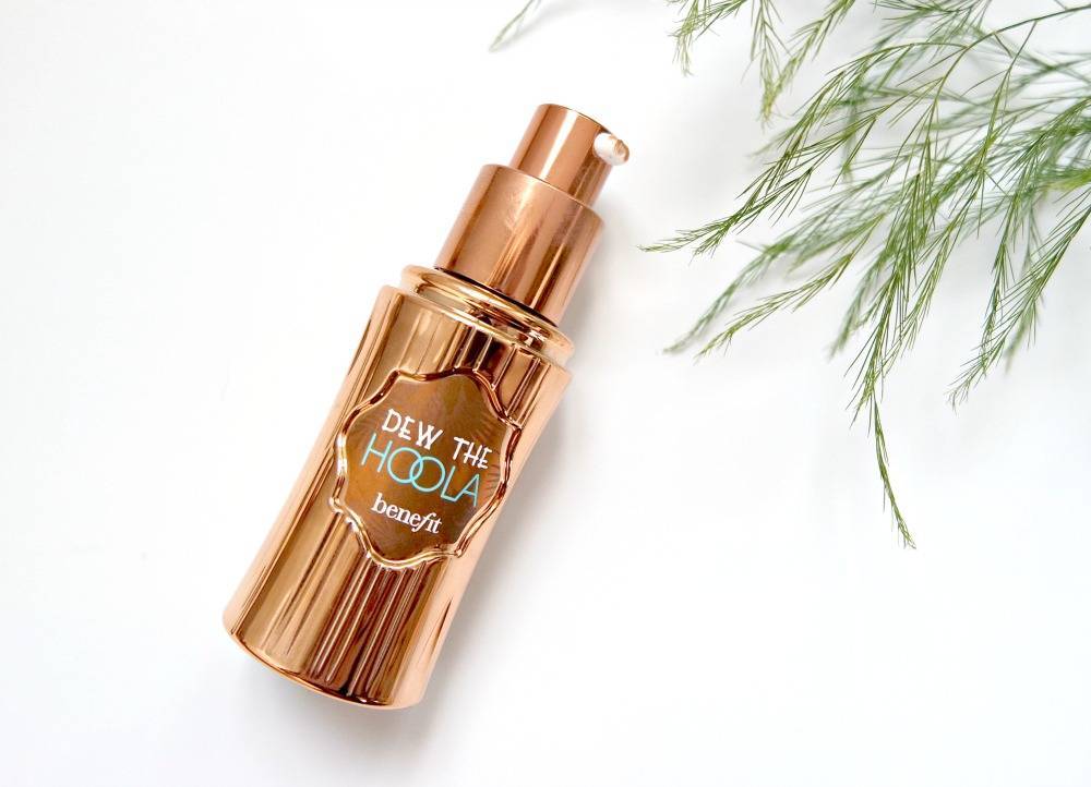 Benefit dew the Hoola 