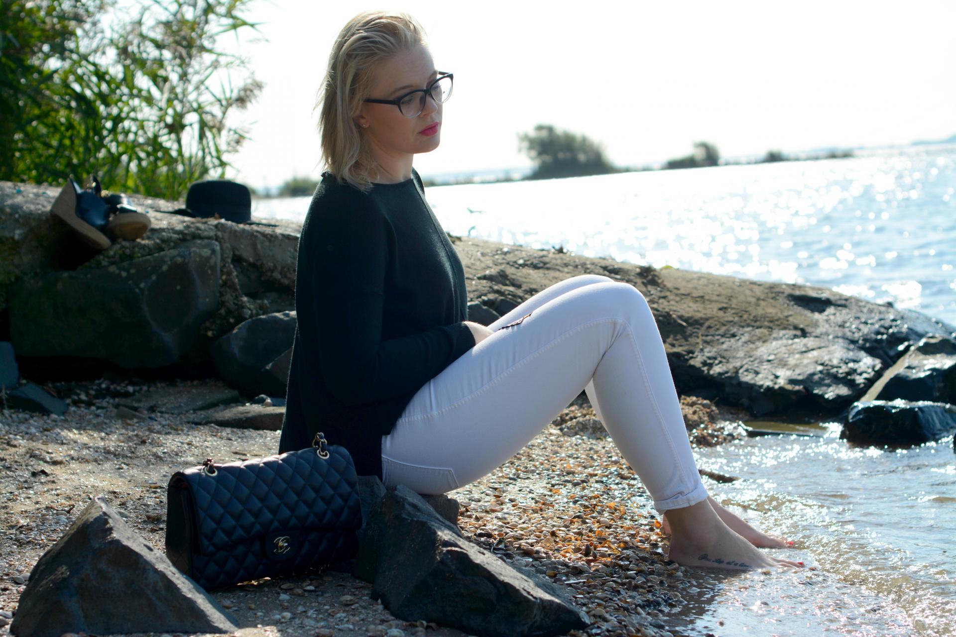 Outfit | Zwart en wit met patches