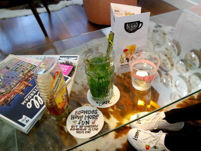 Cafe Blond Amsterdam 7